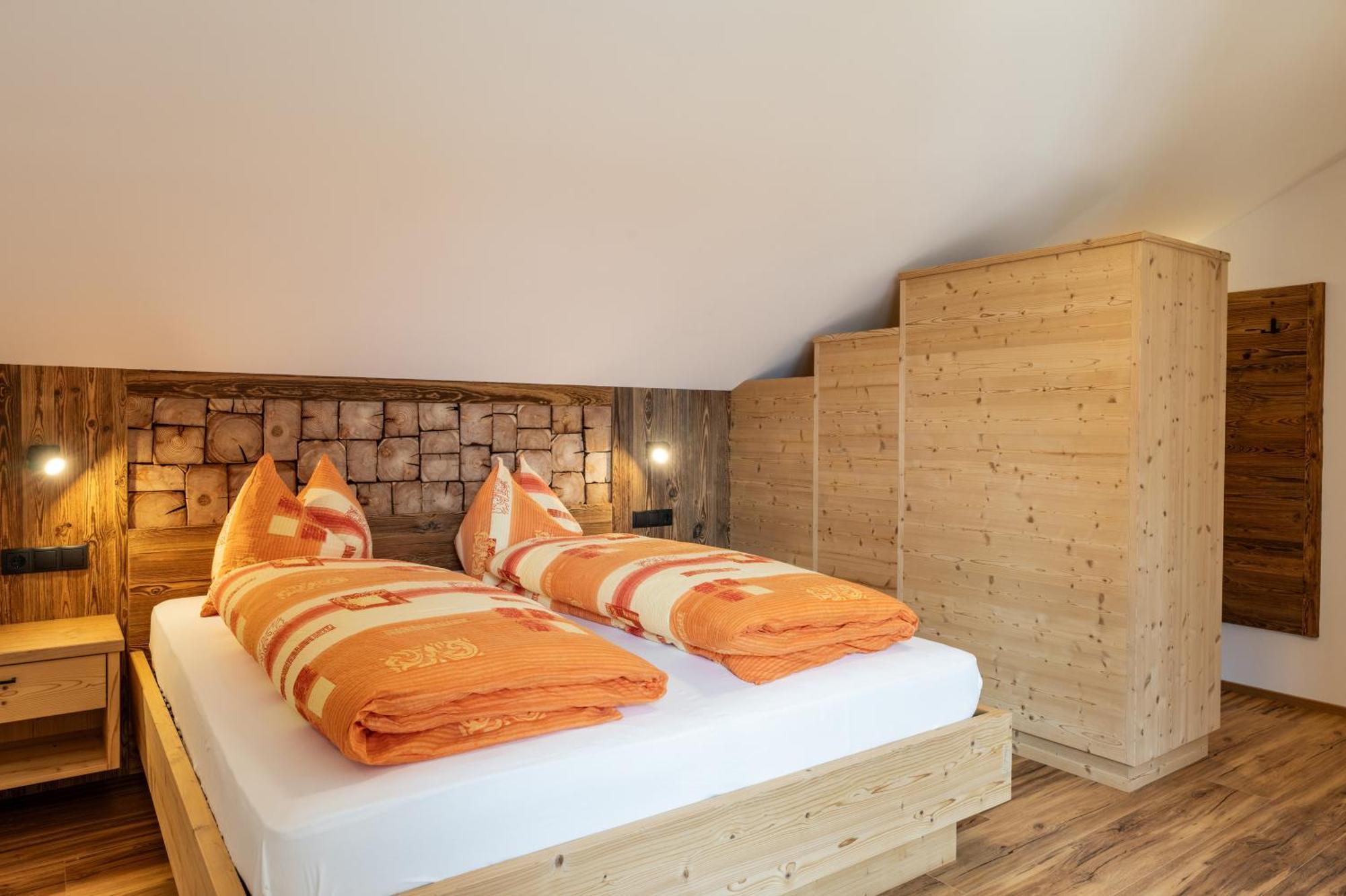 Apartamento Kahnwirt Santa Maddalena in Casies Exterior foto